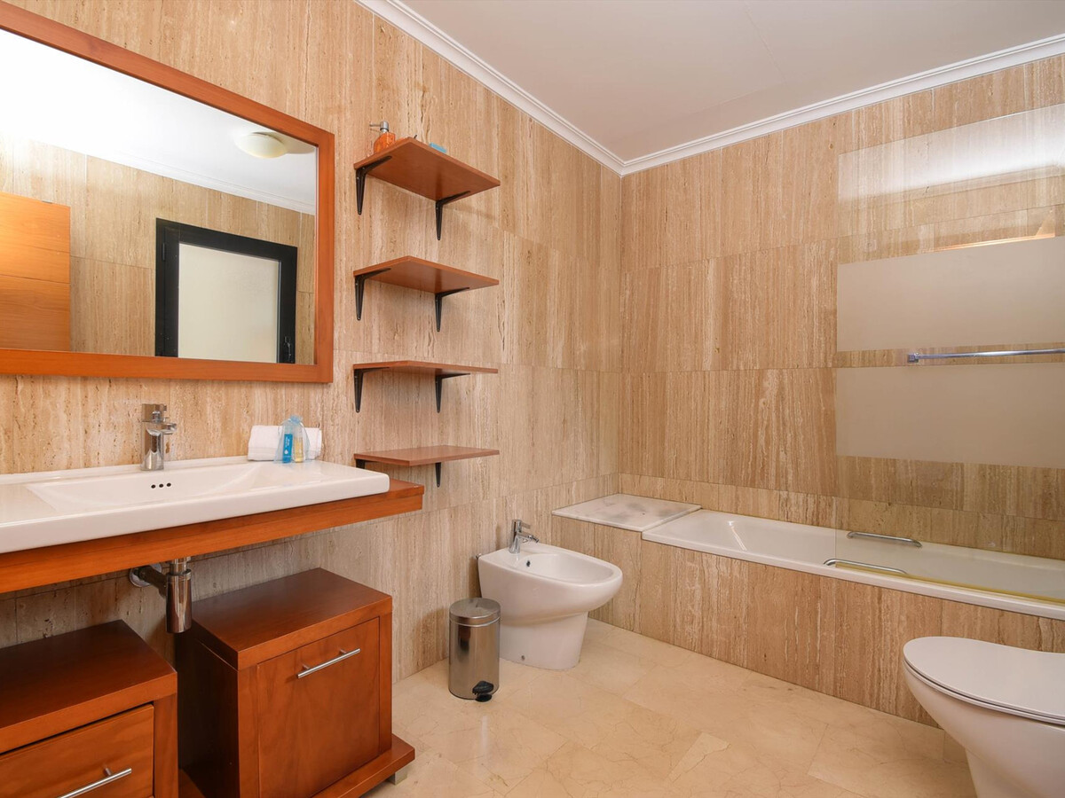 Appartement 4 chambres à Xàbia, piscine et jardin près d'El Arenal - Photo 10