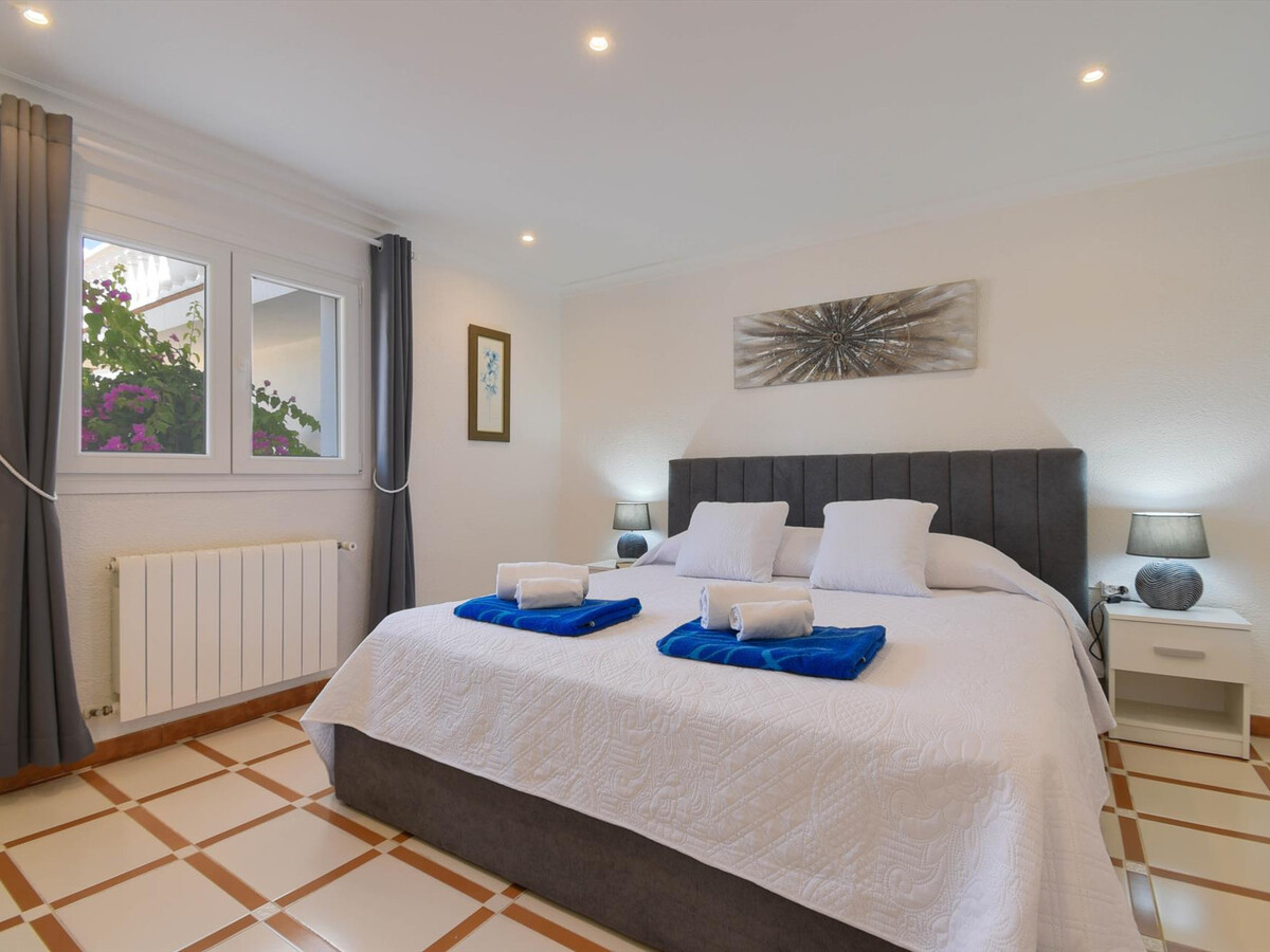 Villa 6 pers. avec piscine d'eau salée et jacuzzi à Javea - Photo 12