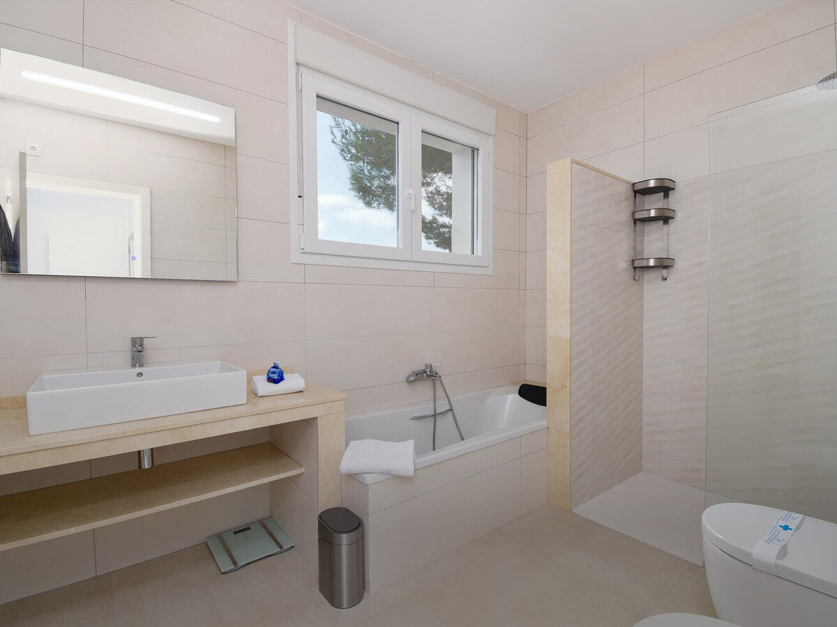 Villa moderne 6 pers., piscine 11m, Playa del Arenal à Xàbia - Photo 14