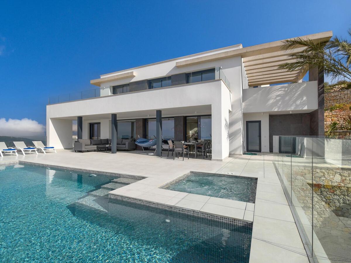Villa 4 chambres, piscine 10x4m à Benitachell - Photo 1