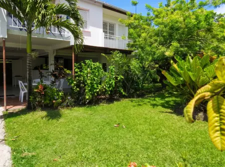 Appartement avec jardin privé et terrasse aux Trois-Îlets, Martinique : photo 2