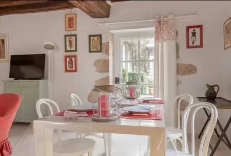 Maison avec jardin clos à Cellettes, 2 chambres et local à vélos : photo 5