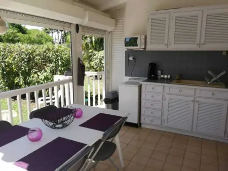 Maison cozy avec piscine partagée à Saint-François, Guadeloupe : photo 3