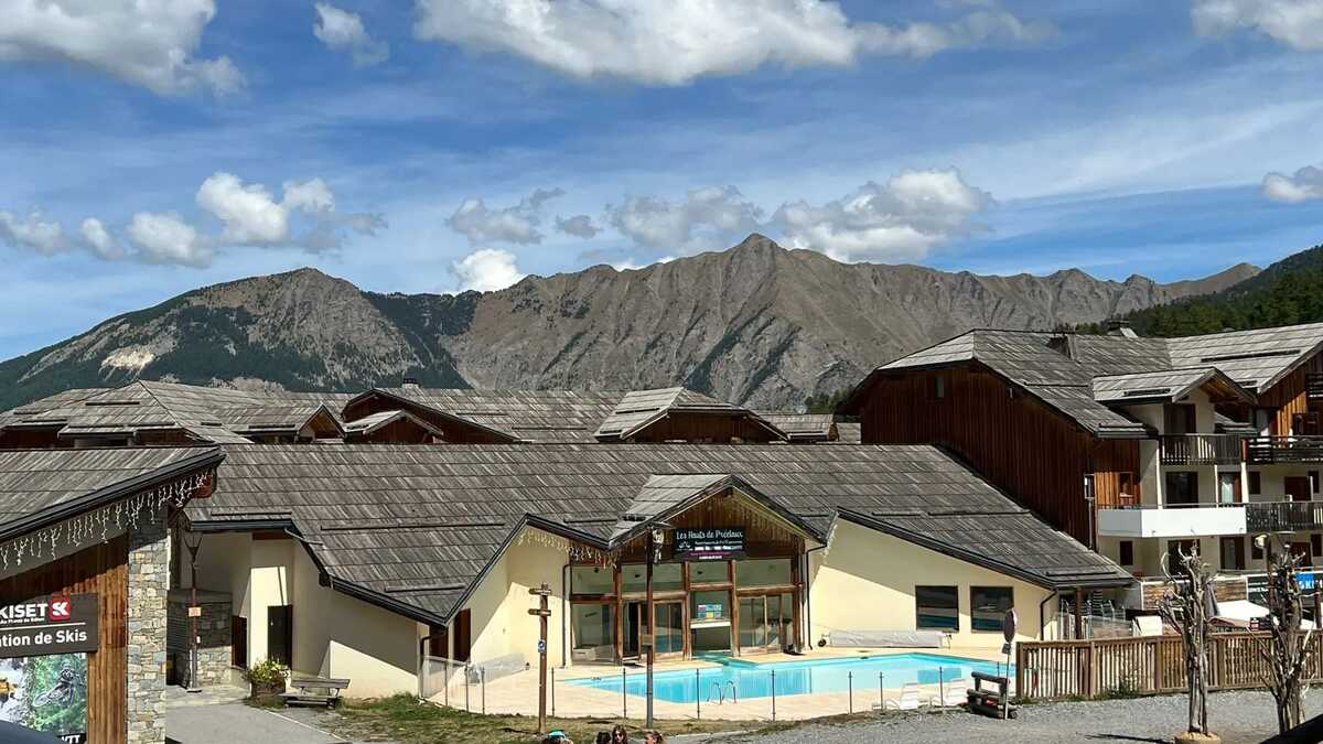 Appartement 2 chambres avec balcon, piscine partagée, Les Orres - Photo 3