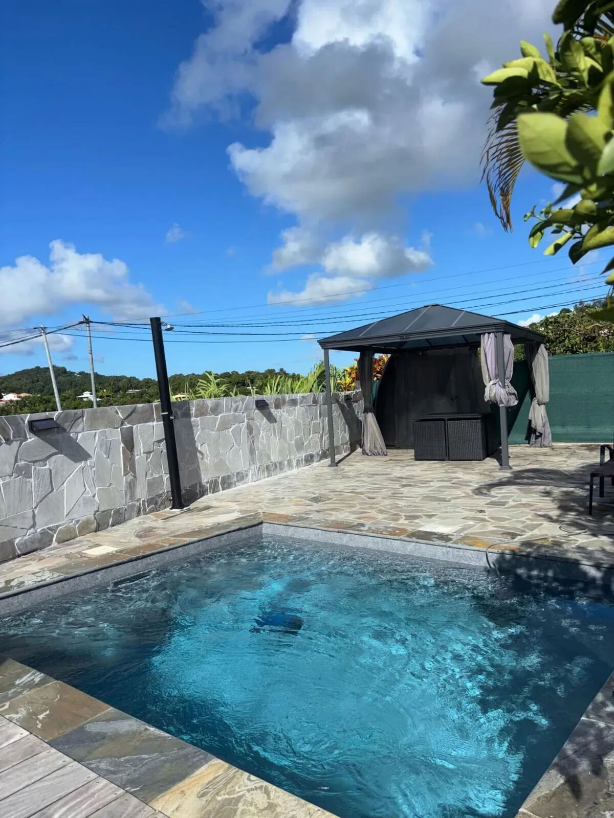 Villa avec piscine privée et vue lac au François - Photo 2