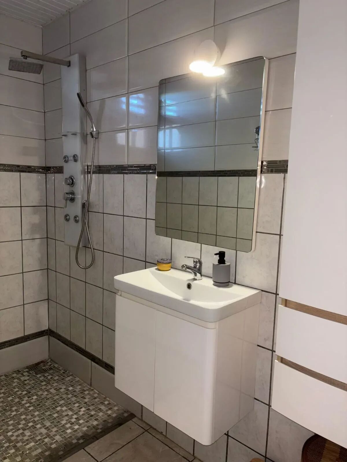 Villa avec piscine privée et vue lac au François - Photo 23