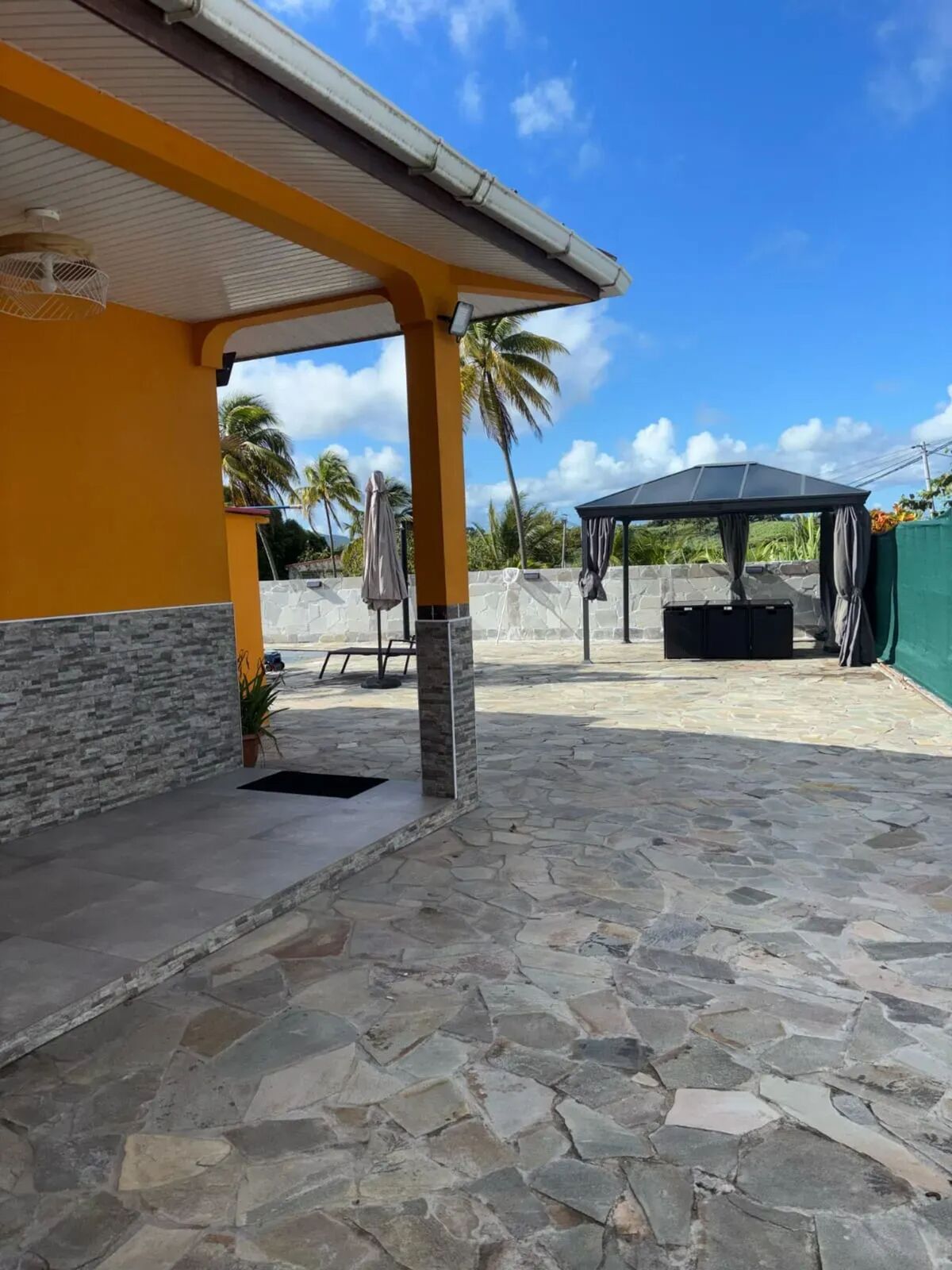 Villa avec piscine privée et vue lac au François - Photo 25