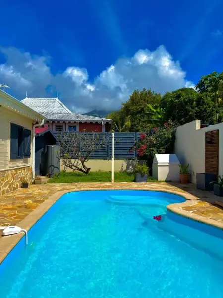 Villa spacieuse avec piscine à Saint-Pierre, Villa 6 personnes à Saint Pierre - Photo 1