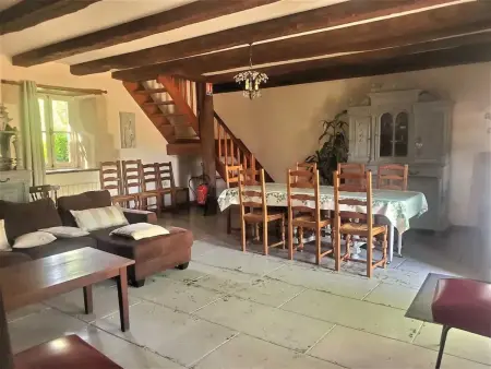 Maison 14 personnes à Anché, 5 chambres, jardin clôturé : photo 3