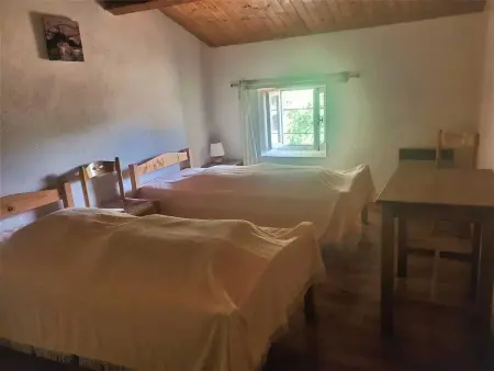 Maison 14 personnes à Anché, 5 chambres, jardin clôturé : photo 27