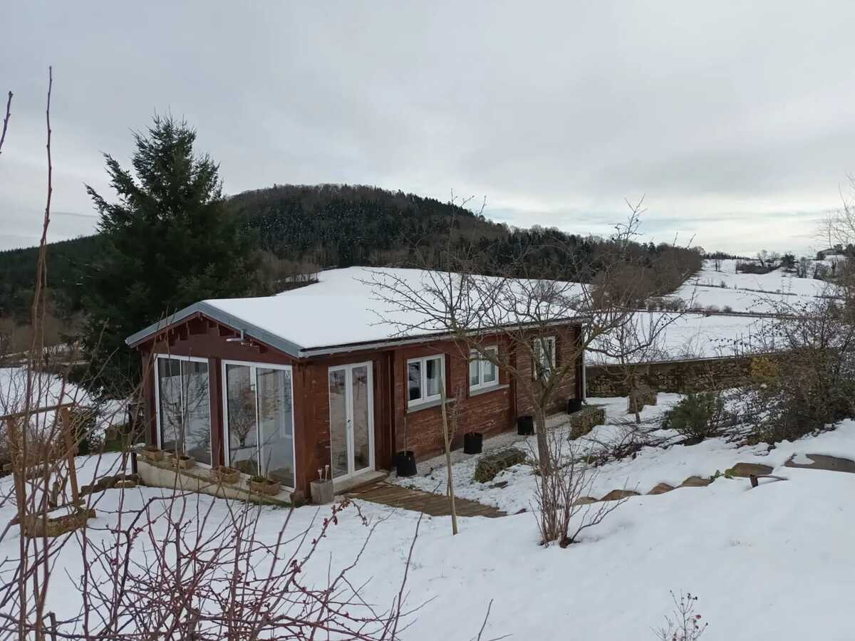 Chalet avec jardin et terrasse à Égliseneuve-des-Liards - Photo 22