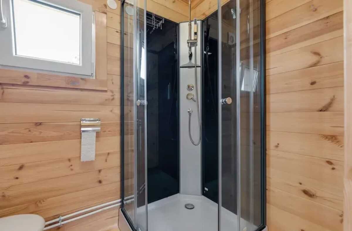 Chalet avec jardin et terrasse à Égliseneuve-des-Liards - Photo 27