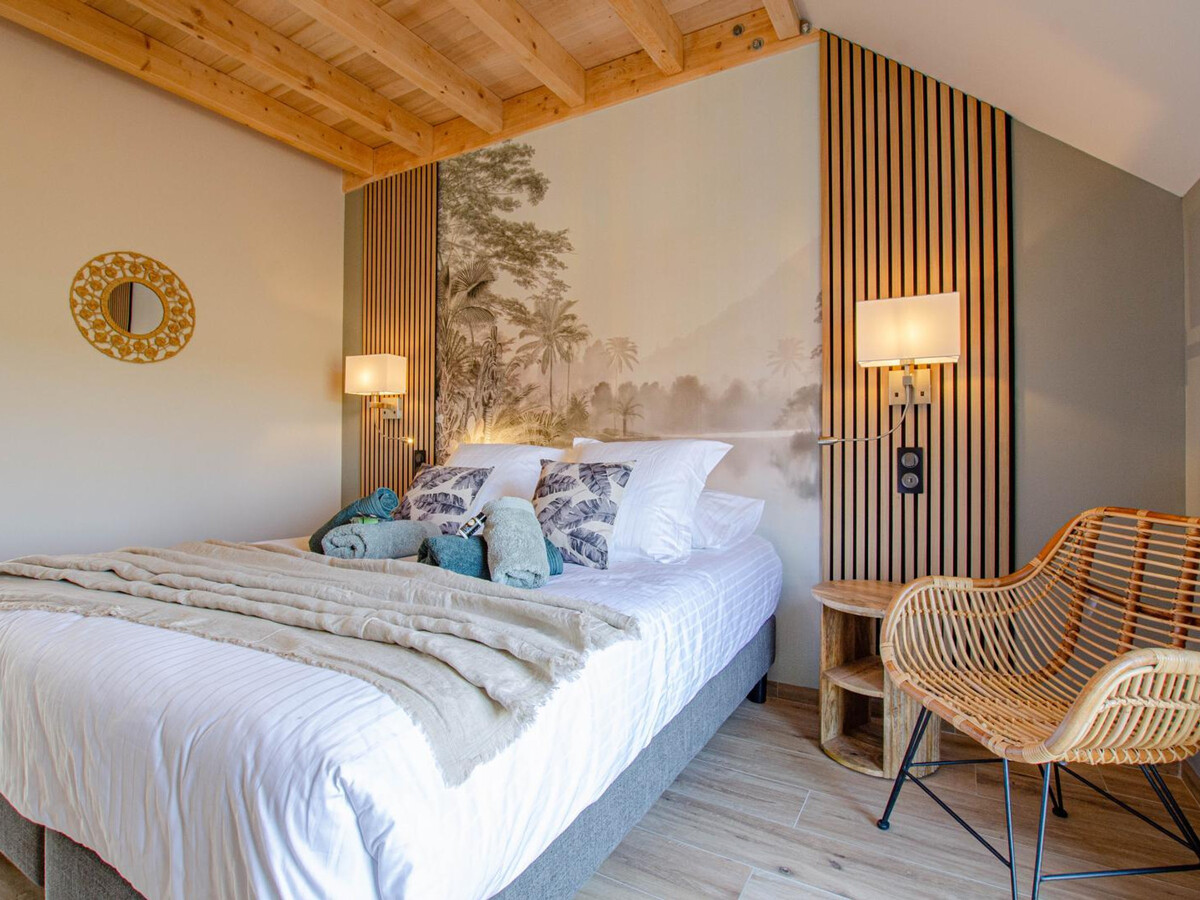 Gîte Éco-luxe 6 pers. avec piscine et spa à Laubressel - Photo 2