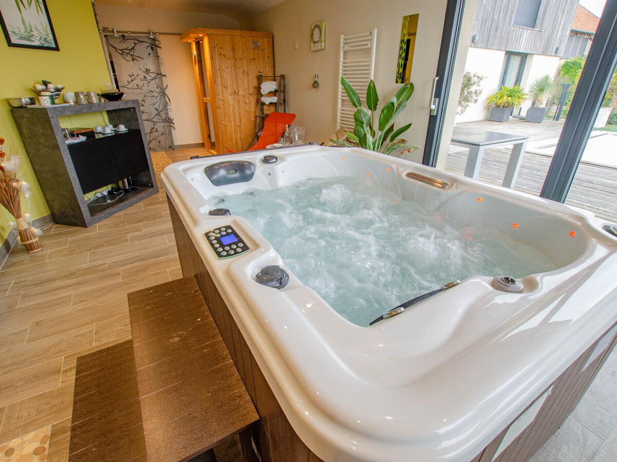 Gîte Éco-luxe 6 pers. avec piscine et spa à Laubressel - Photo 23