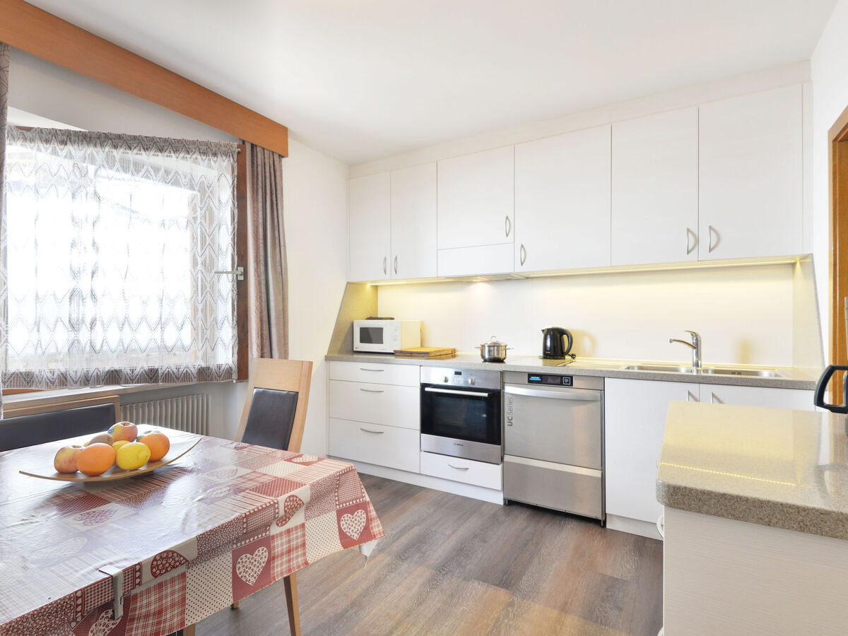Maison Kostner, 7 chambres vue montagne à Ortisei - Photo 3