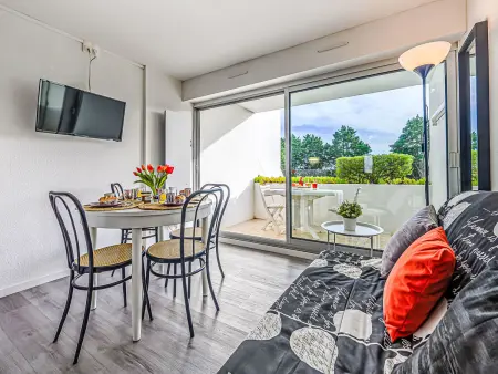 Appartement 4 pers. balcon sud, piscine chauffée - Photo 2