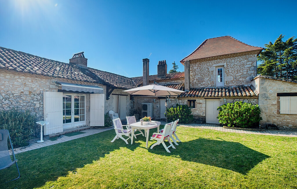 Maison avec piscine privée à Gageac-et-Rouillac - Photo 1
