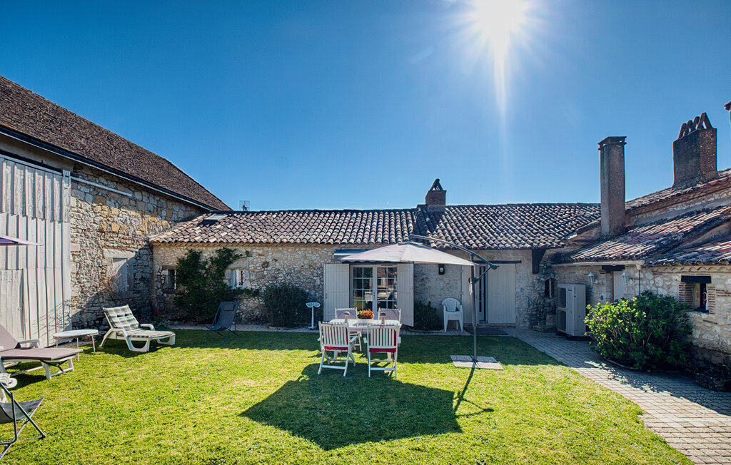 Maison avec piscine privée à Gageac-et-Rouillac - Photo 12