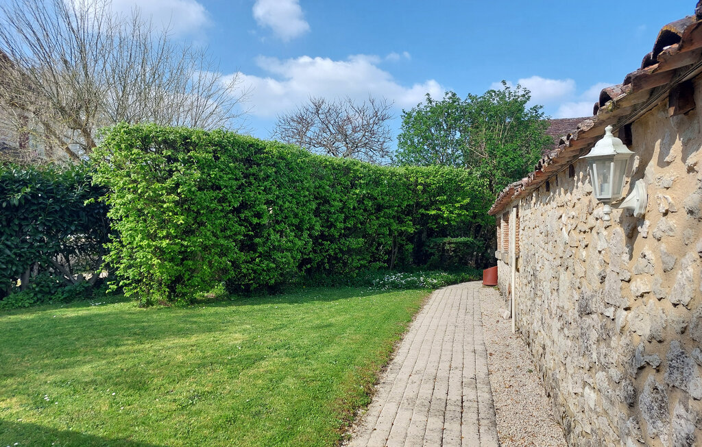 Maison avec piscine privée à Gageac-et-Rouillac - Photo 17