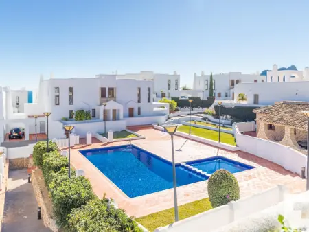Location villa à Calp, Villa moderne à Calpe avec piscine, climatisation, Wi-Fi et parking - Proche plages et Club Nautique
