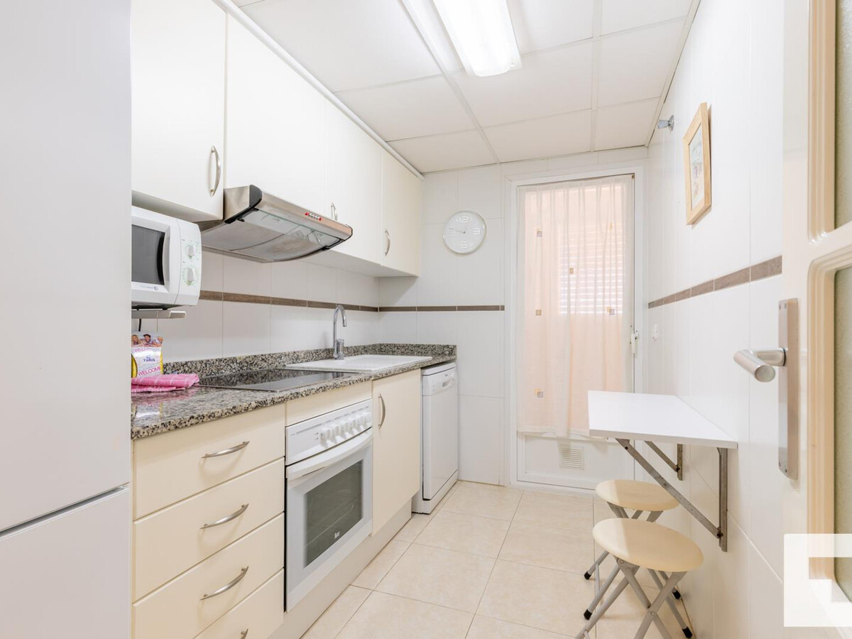 Appartement 2 chambres à 30m de la plage, vue mer à Calp - Photo 11