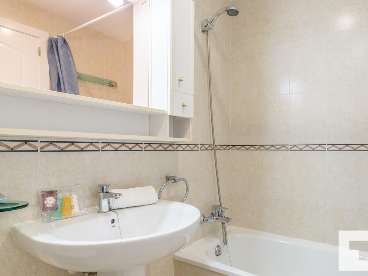 Appartement 2 chambres à 30m de la plage, vue mer à Calp - Photo 16
