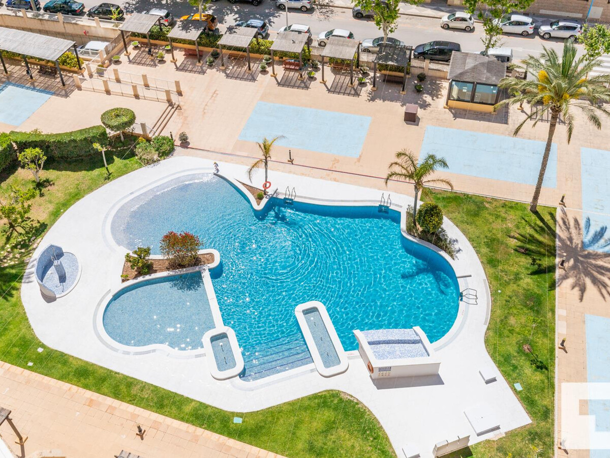 Appartement 2 chambres à 30m de la plage, vue mer à Calp - Photo 24