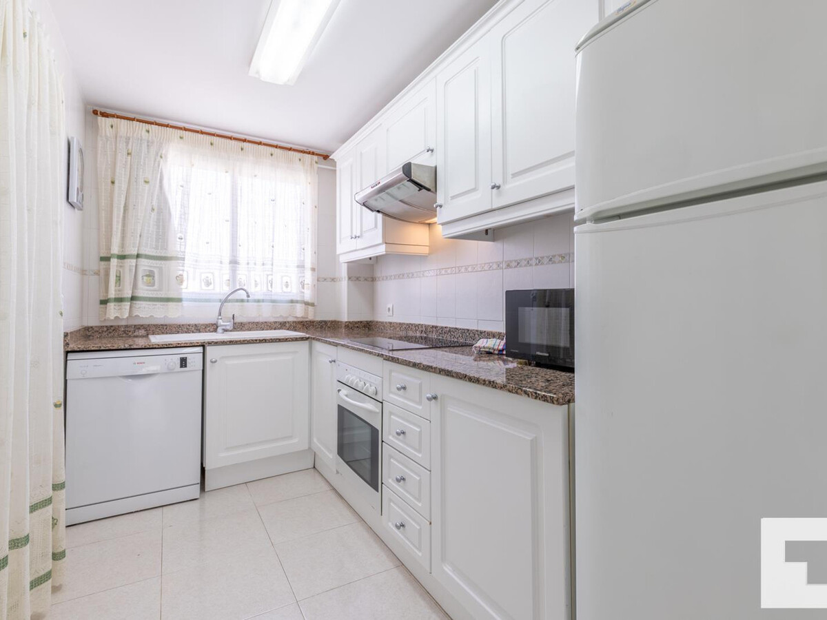 Appart 3 ch, 11e étage vue mer, piscine & tennis à Calpe - Photo 12
