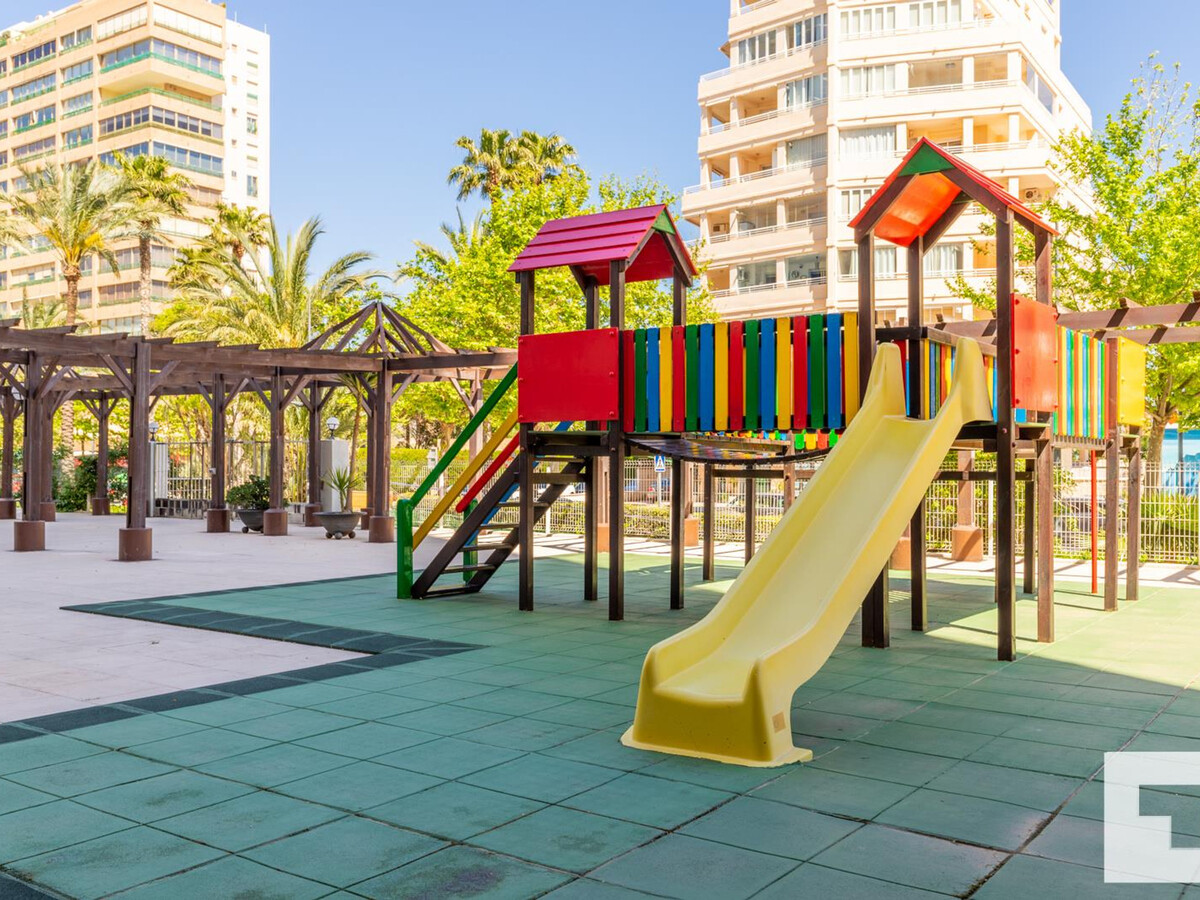 Appart 3 ch, 11e étage vue mer, piscine & tennis à Calpe - Photo 26