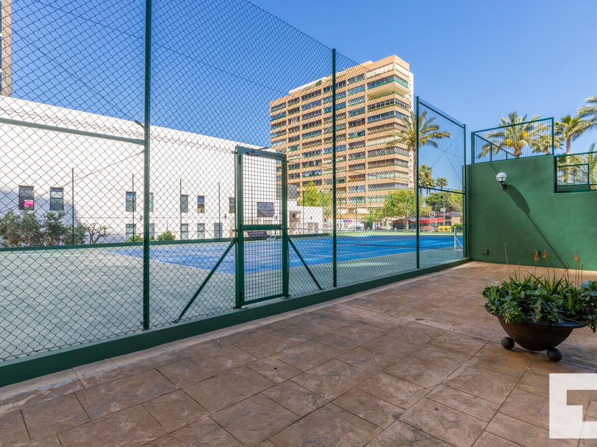 Appart 3 ch, 11e étage vue mer, piscine & tennis à Calpe - Photo 28