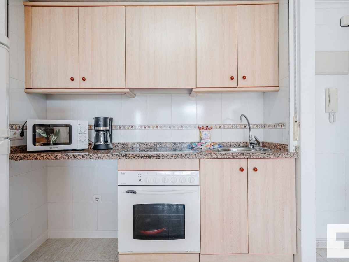 Appartement 4 pers. Calpe, 18e étage, 3 piscines près plage - Photo 13