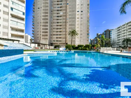 Location appartement à Calp, Appartement spacieux à Calpe, idéal pour familles. Vue mer, proche plage.