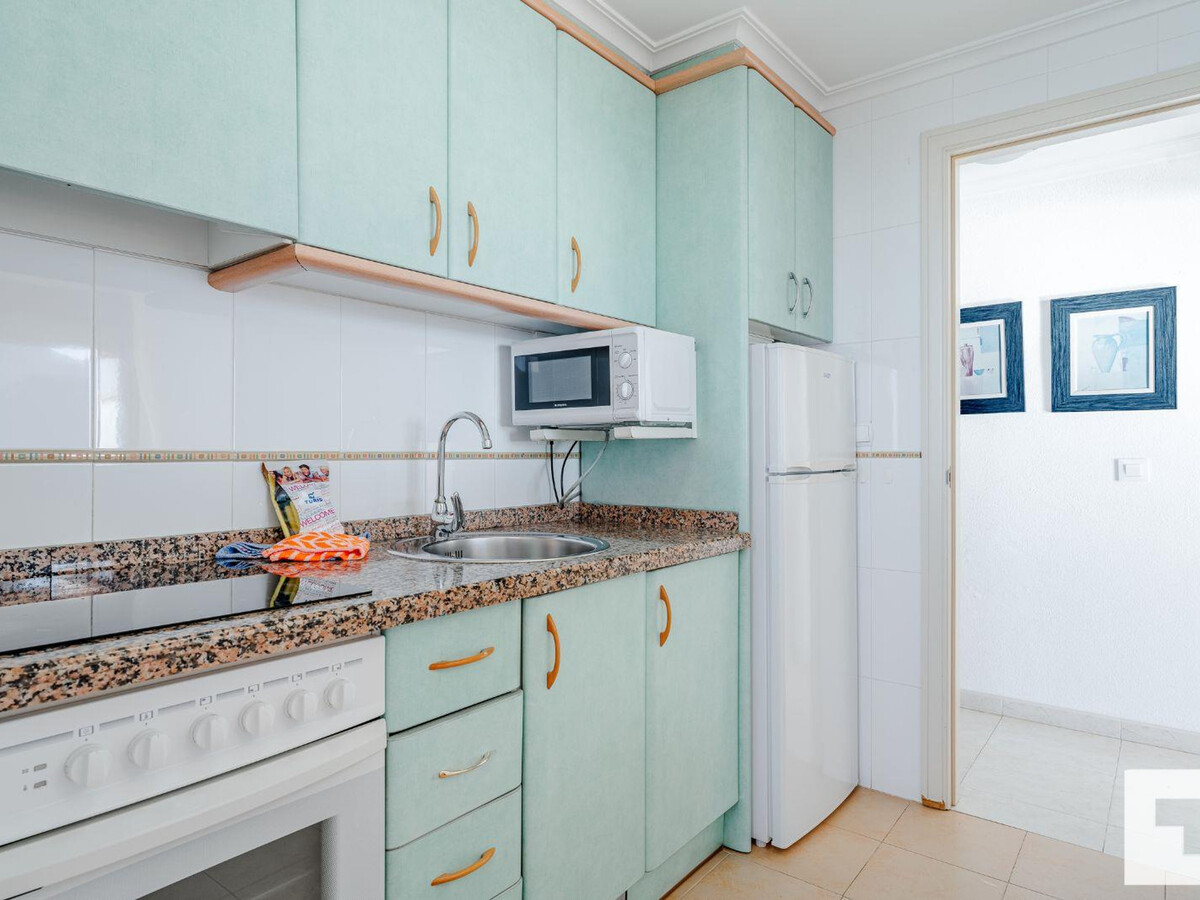 Amatista 29A : Appartement 2 chambres à 25m de la plage - Photo 13