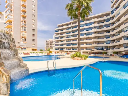 Location appartement à Calp, Appartement avec piscine et climatisation à Calp, vue sur mer