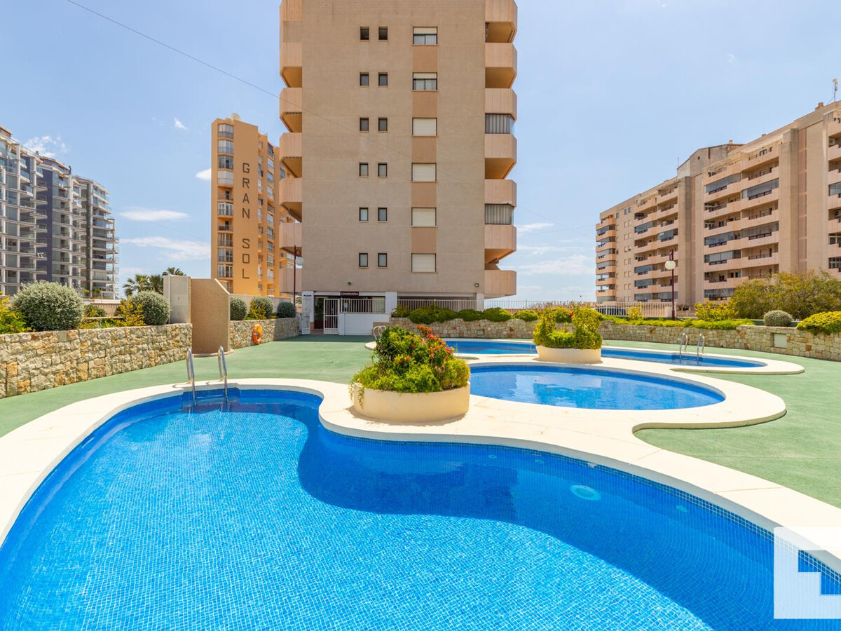 Appartement 2 chambres, première ligne plage à Calpe - Photo 3