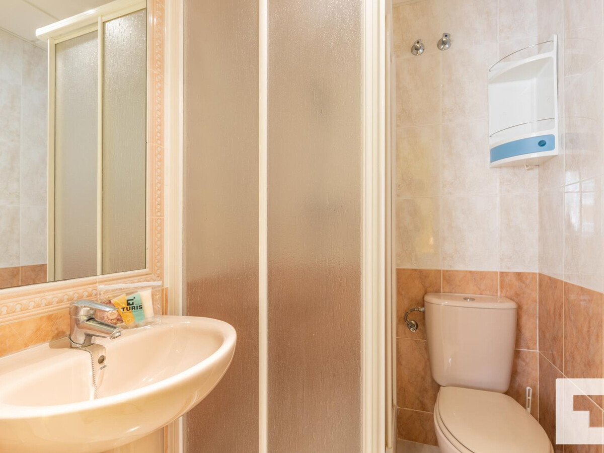 Appartement 2 chambres, première ligne plage à Calpe - Photo 14