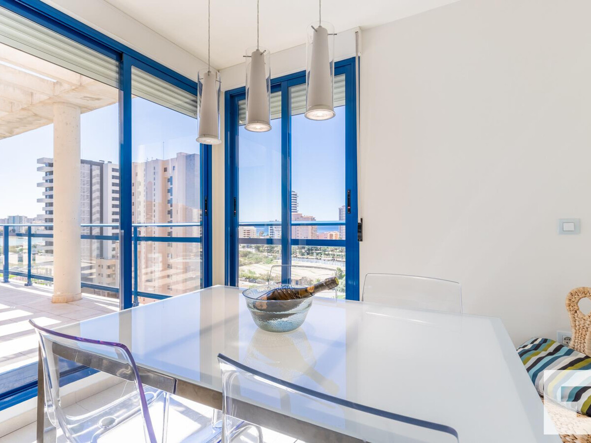 Appartement 6 pers., 8e étage, piscine et terrasse à Calpe - Photo 12