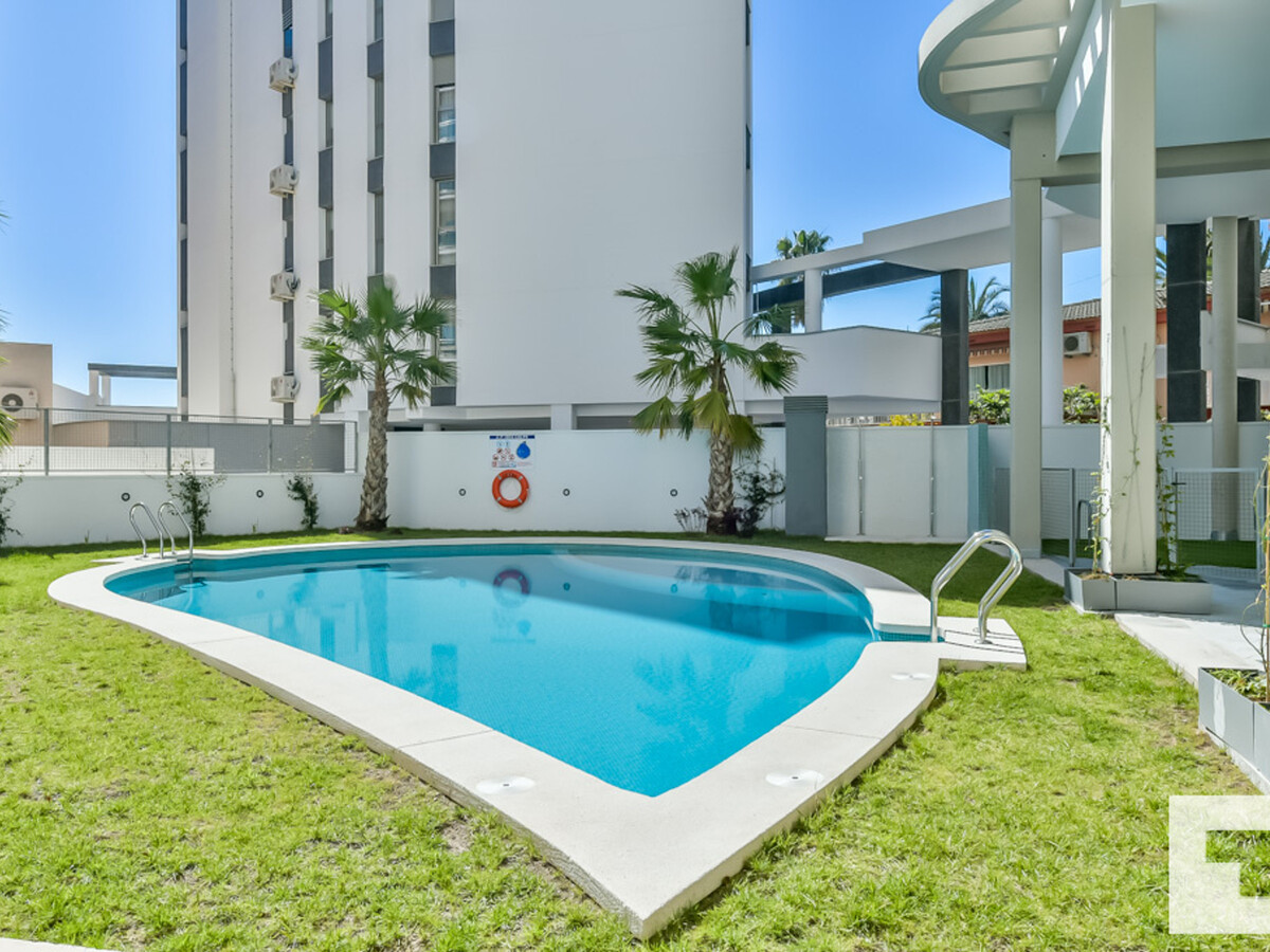 Appartement 2 chambres Calpe, vue mer et piscine - Photo 2