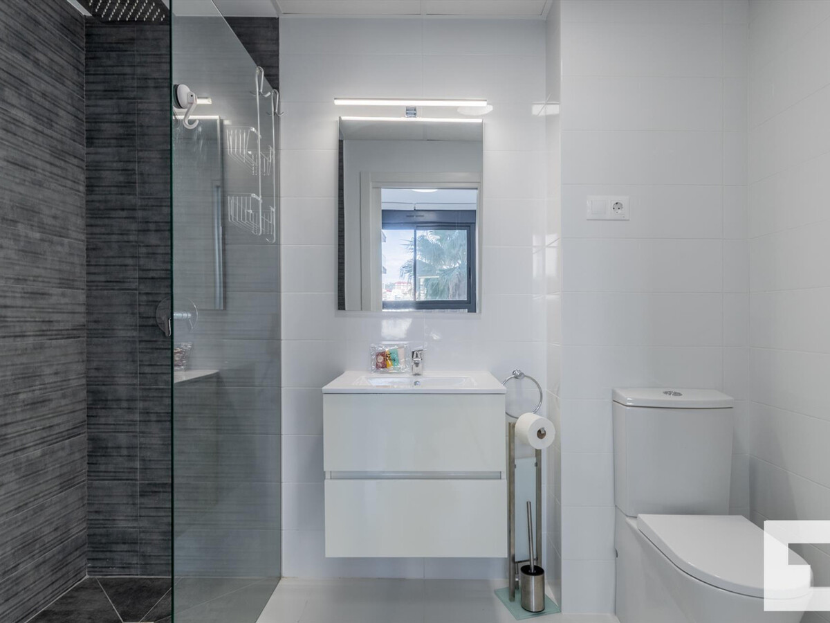 Appartement moderne Calpe, 2 chambres, piscine et vue mer - Photo 15