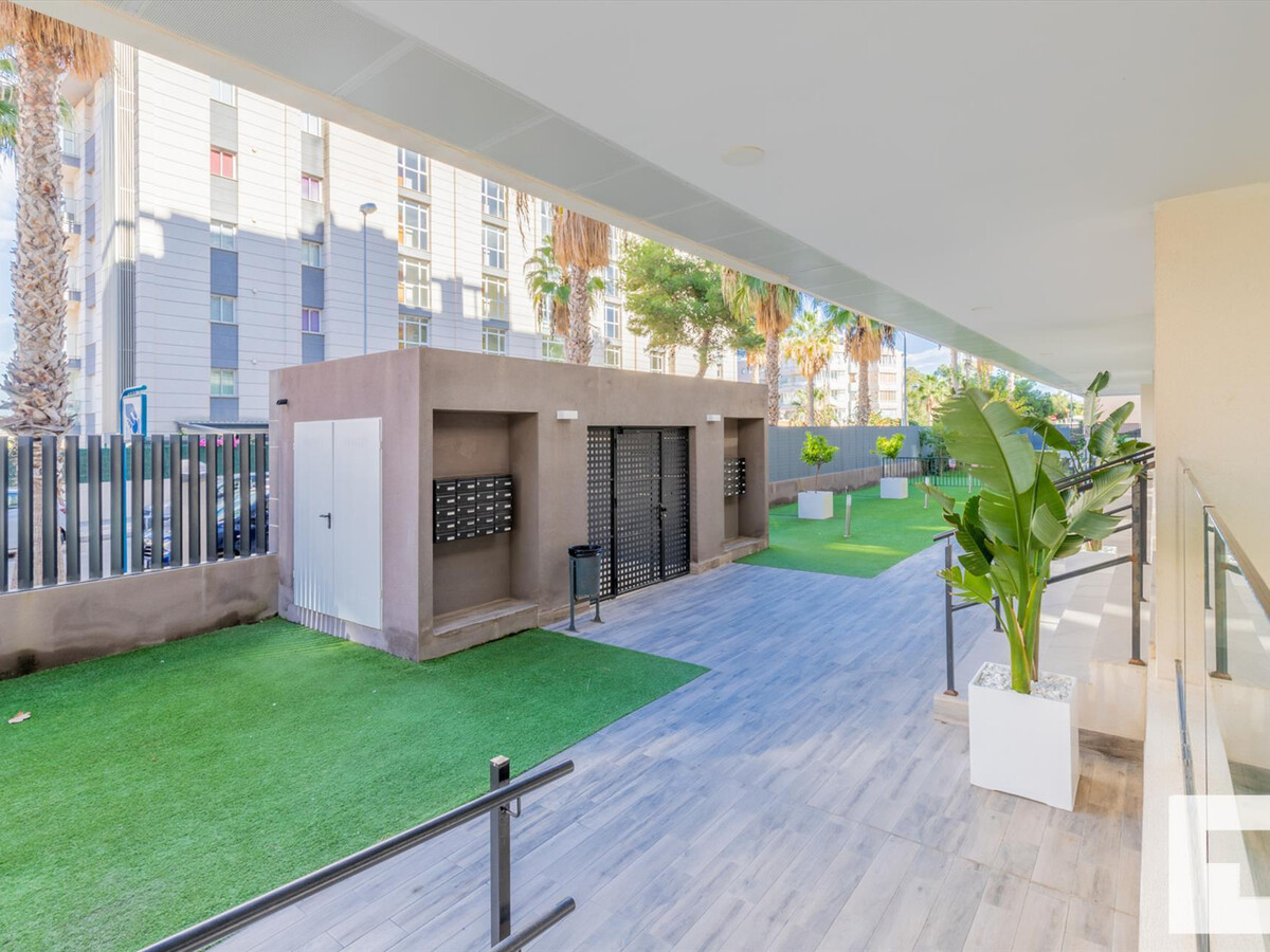 Appartement moderne Calpe, 2 chambres, piscine et vue mer - Photo 28
