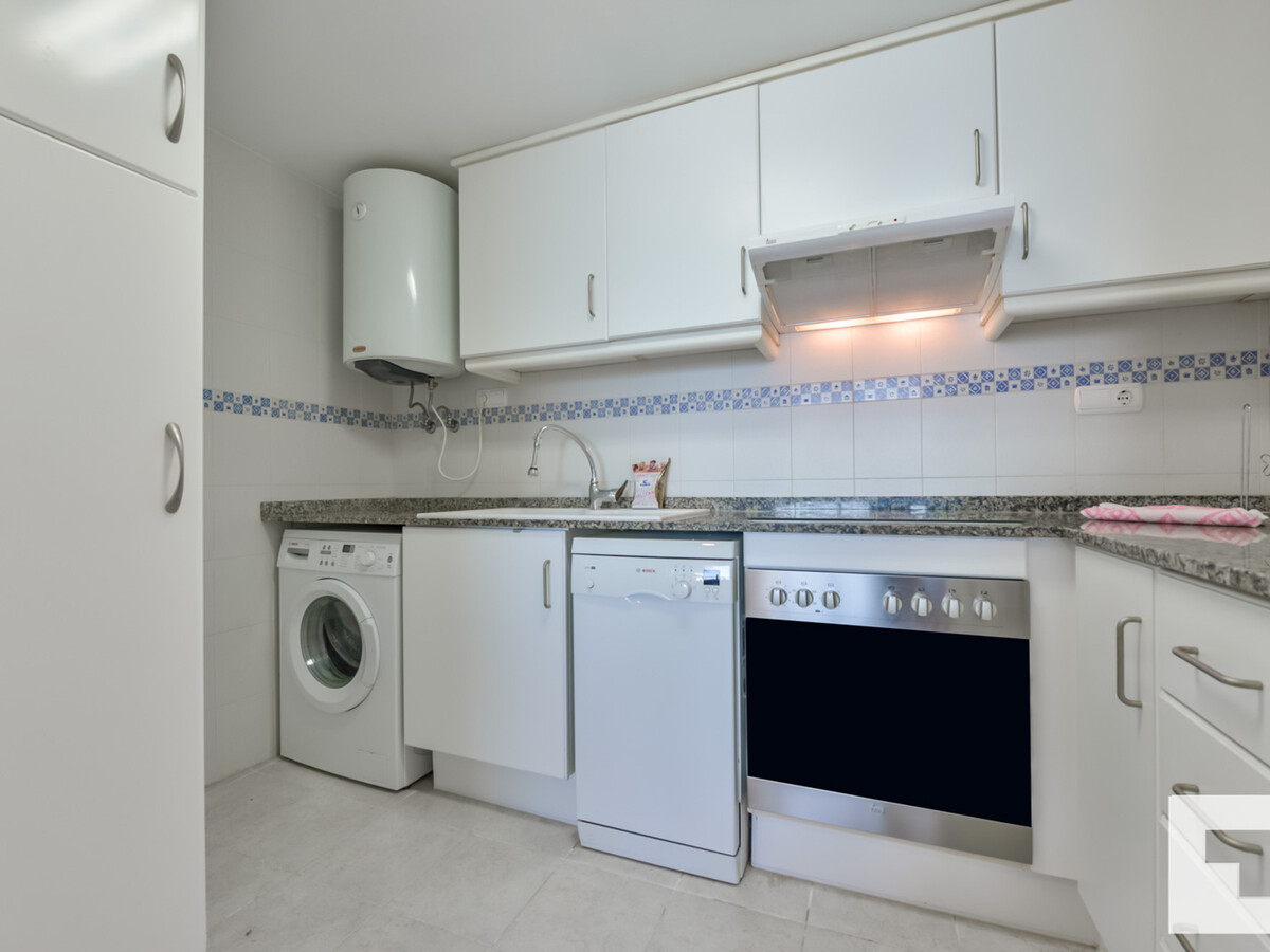 Appartement vue mer à Calpe, 15e étage, piscine - Photo 16