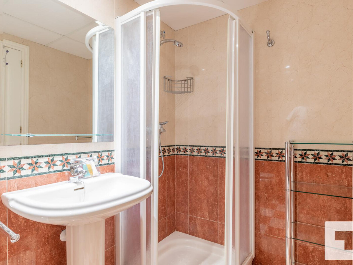 Appartement 8e étage piscine, 25m de la plage à Calp - Photo 16