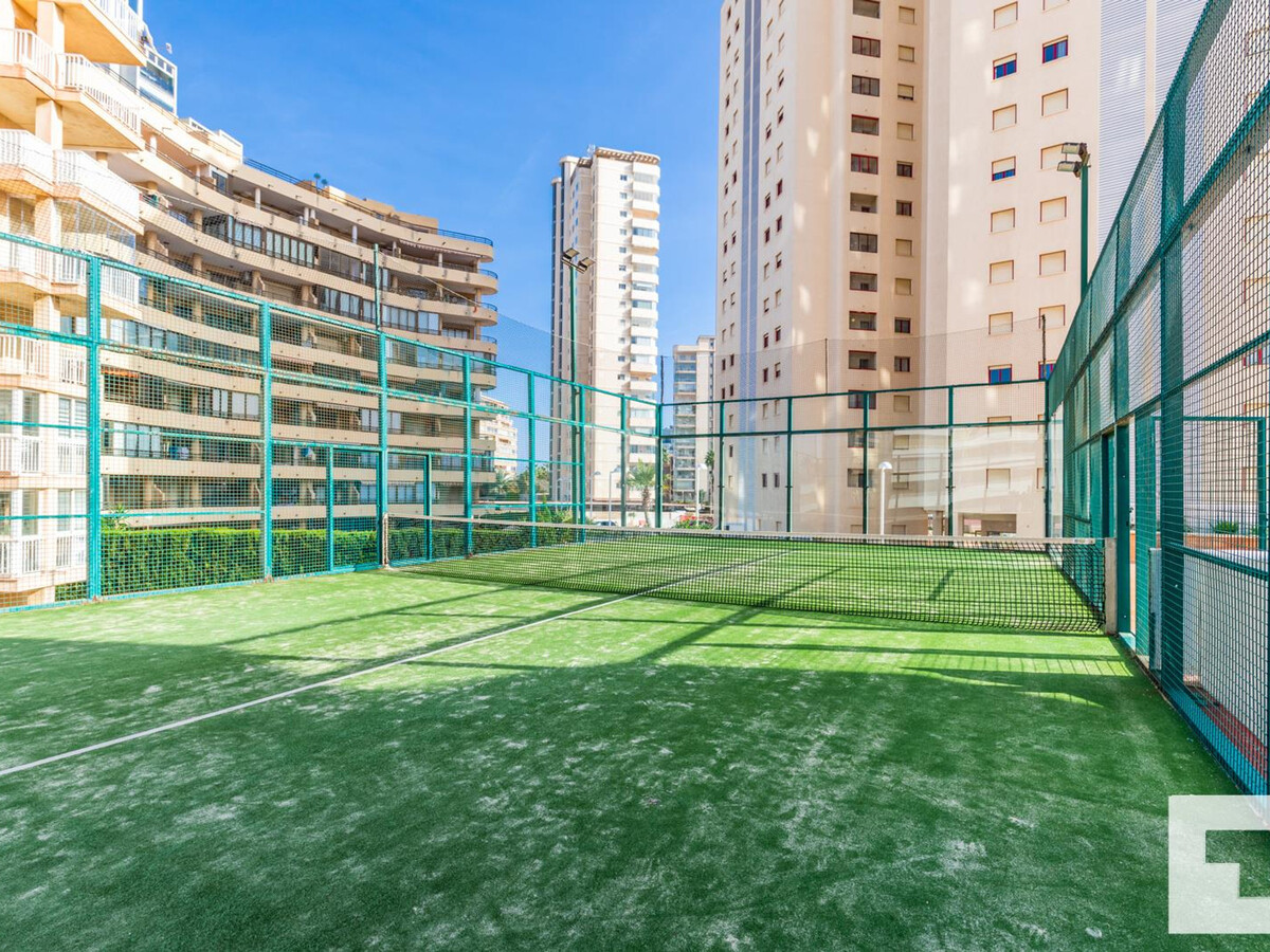 Appartement 8e étage piscine, 25m de la plage à Calp - Photo 21