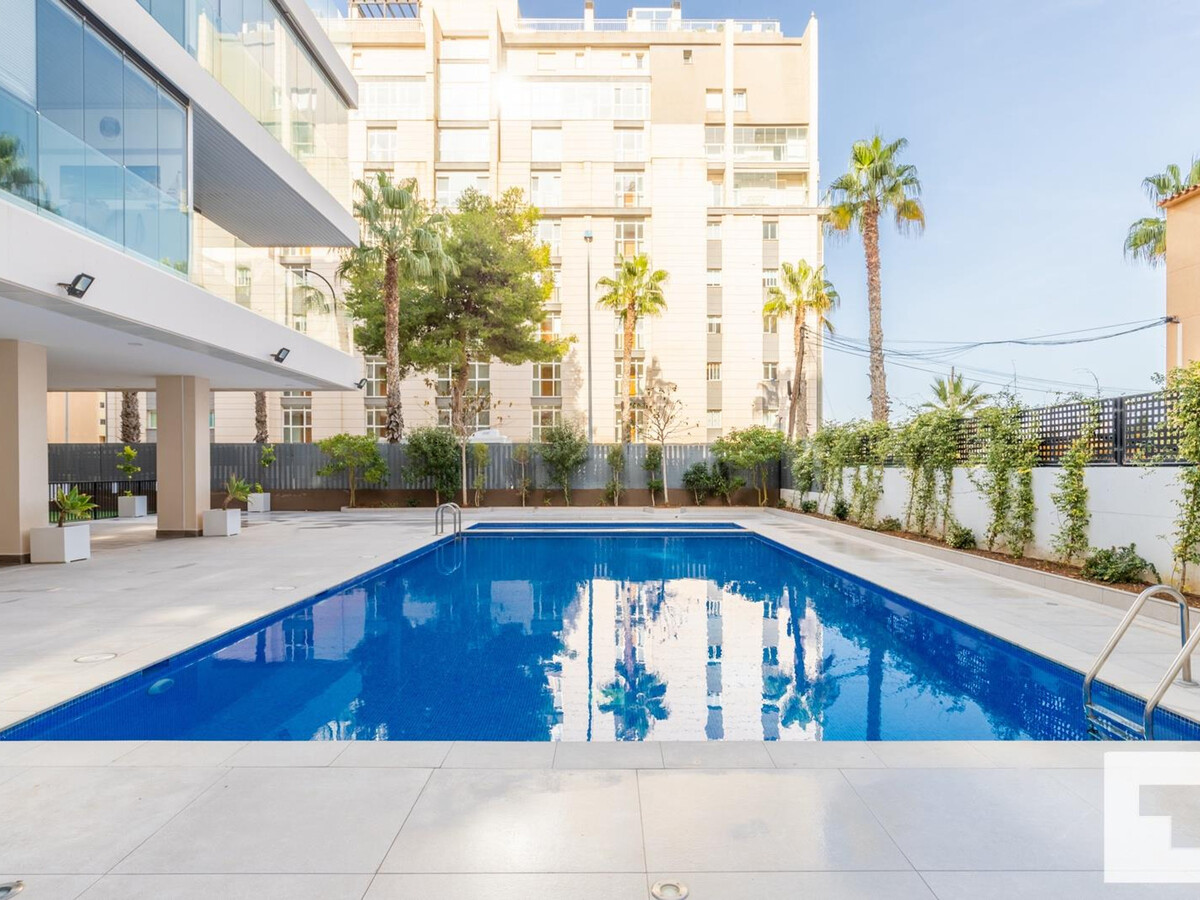 Appartement 2 ch, piscine à 50m de la plage de Calpe - Photo 1