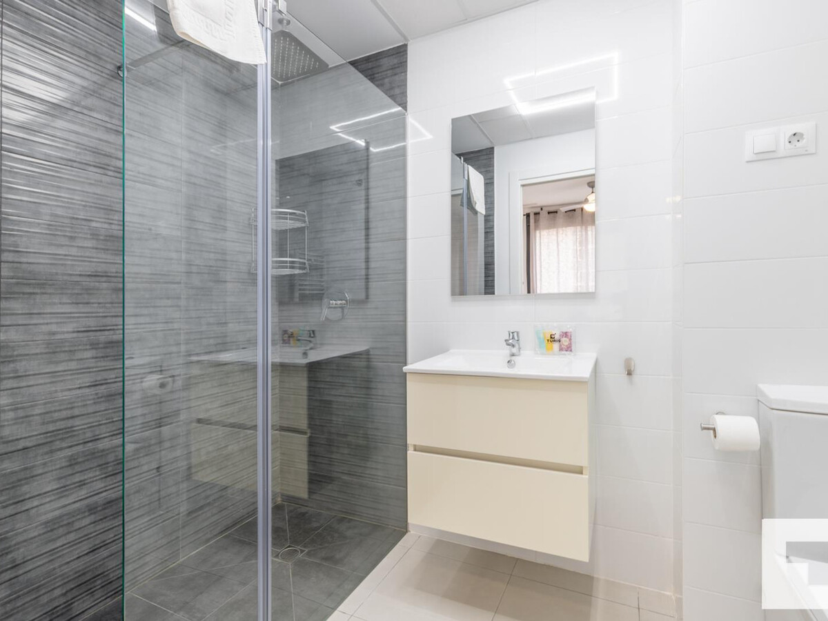 Appartement 2 ch, piscine à 50m de la plage de Calpe - Photo 15