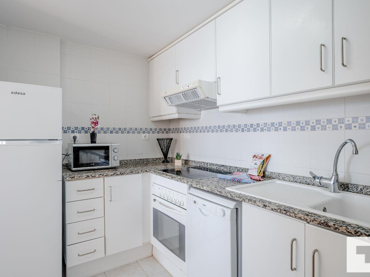 Appartement 16e étage vue mer à Calp, près plage Levante - Photo 18