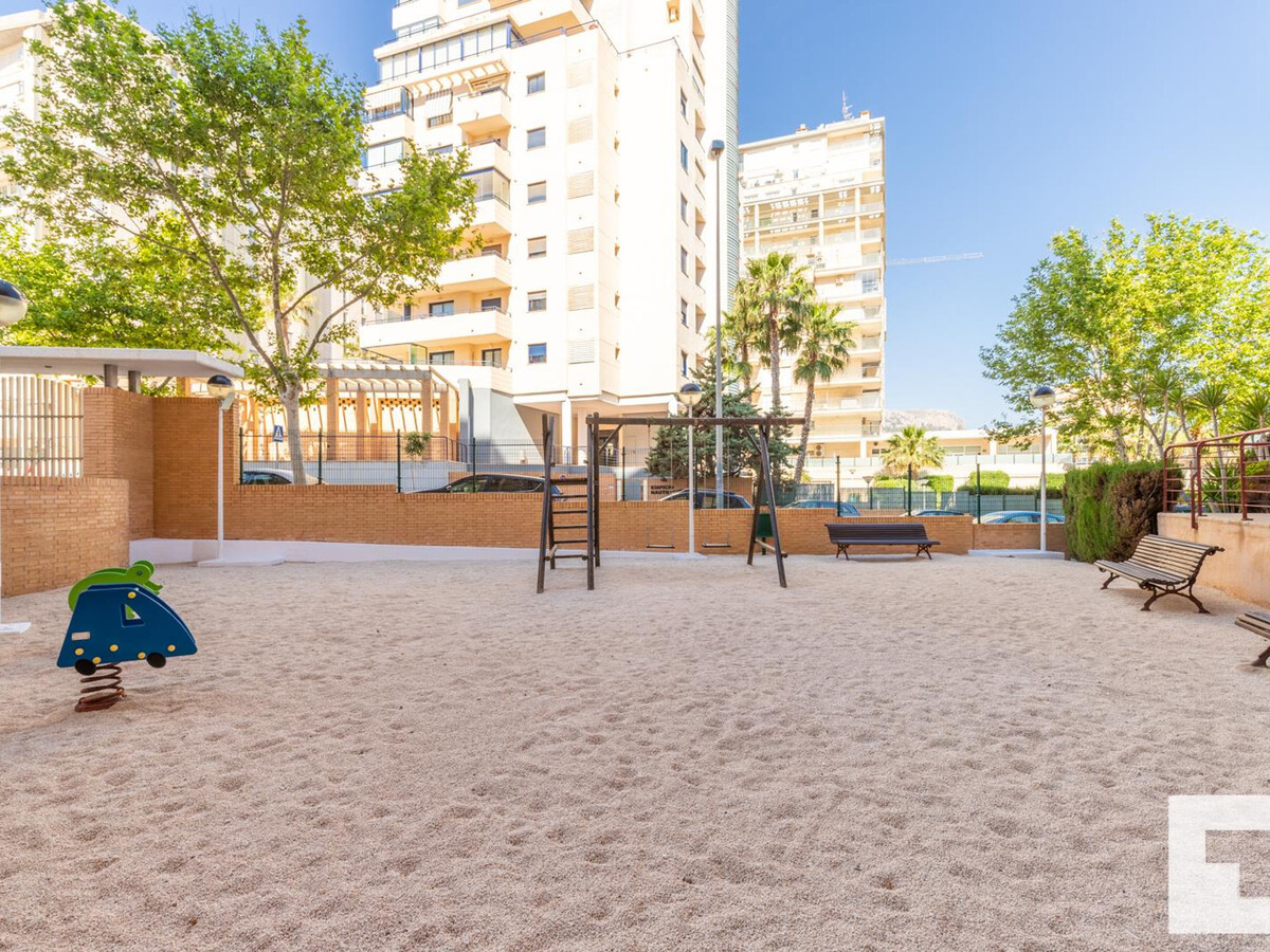 Appartement 9e étage vue mer à Calp, climatisé - Photo 25