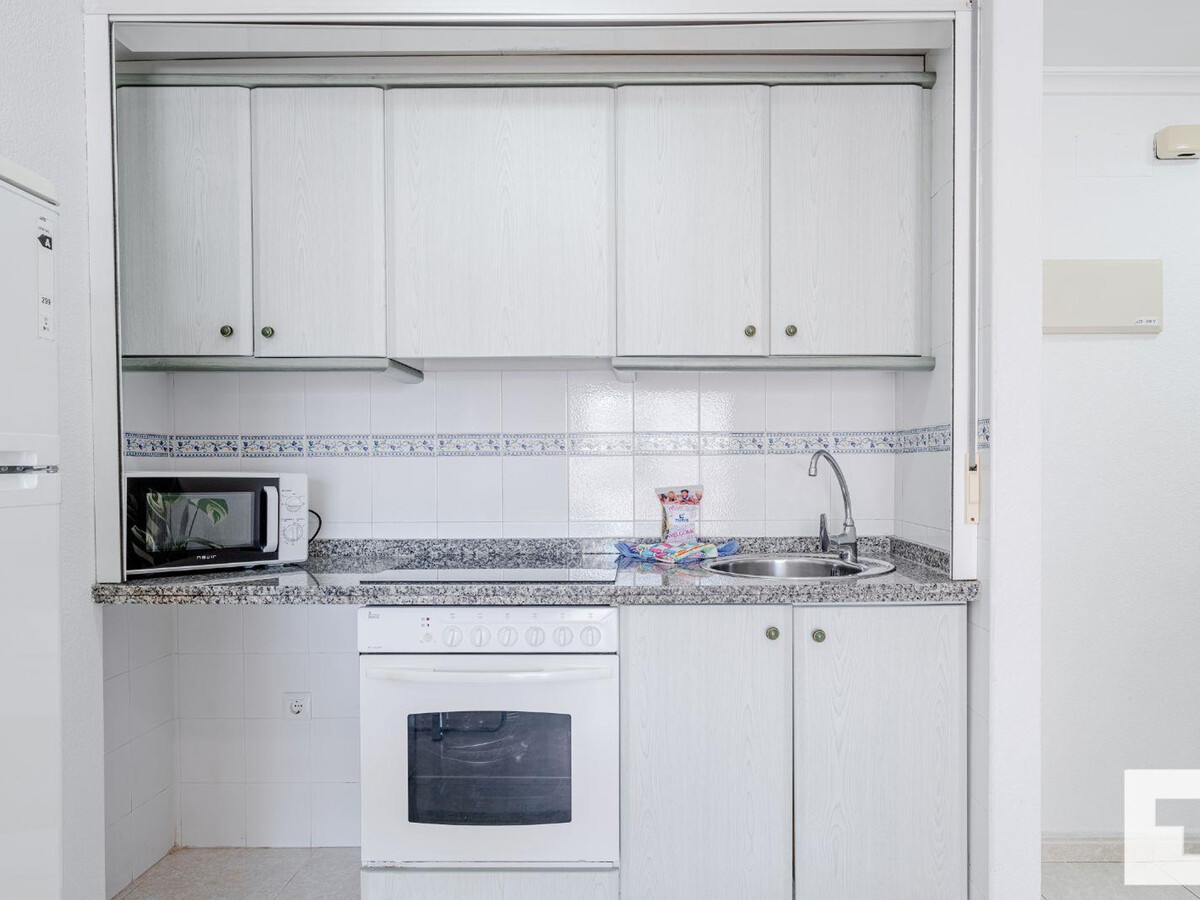 Appartement 4 pers. vue mer à Calp, piscine et terrasse - Photo 15