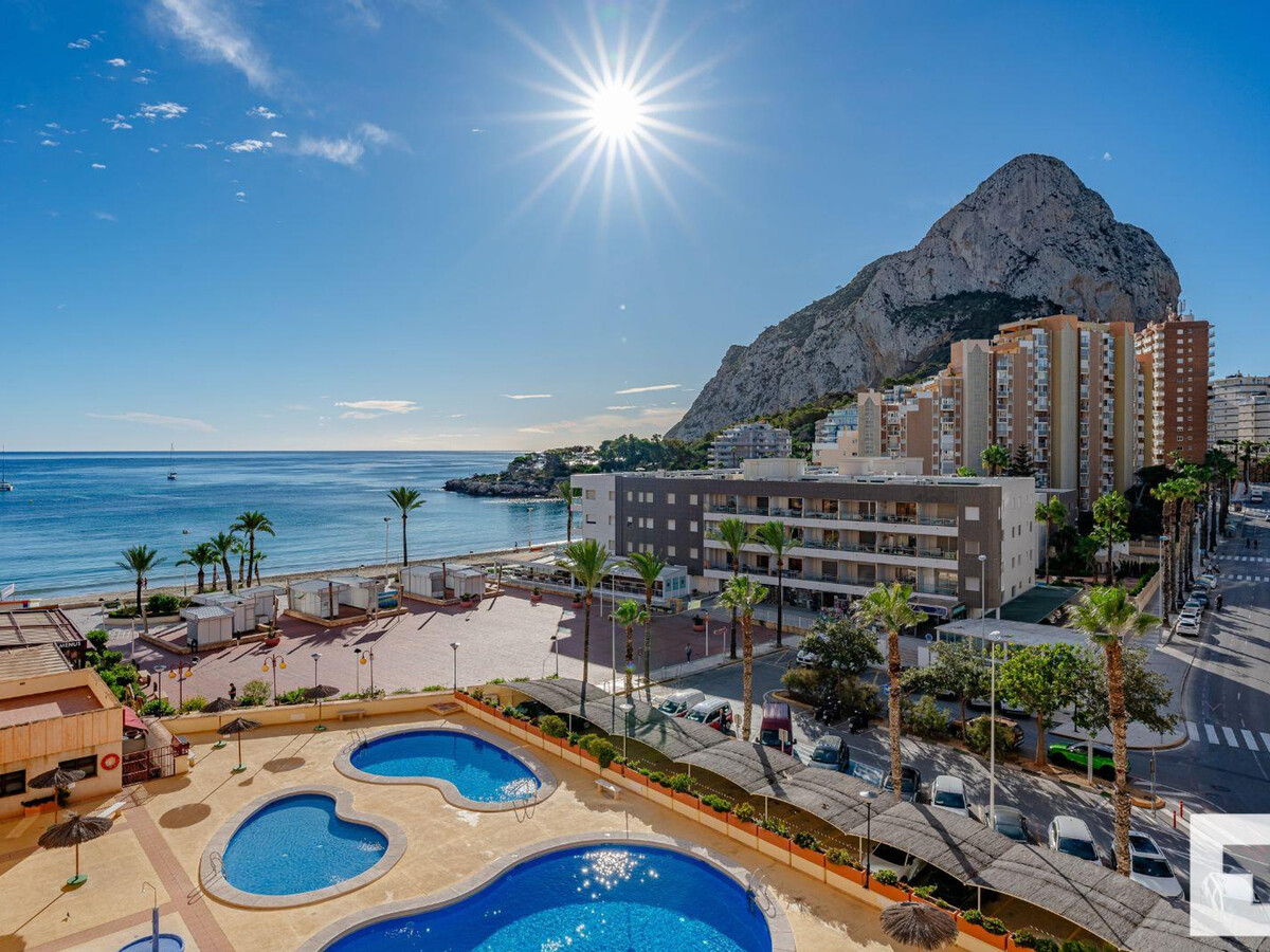 Appartement face à la plage à Calpe, terrasse vue mer - Photo 5