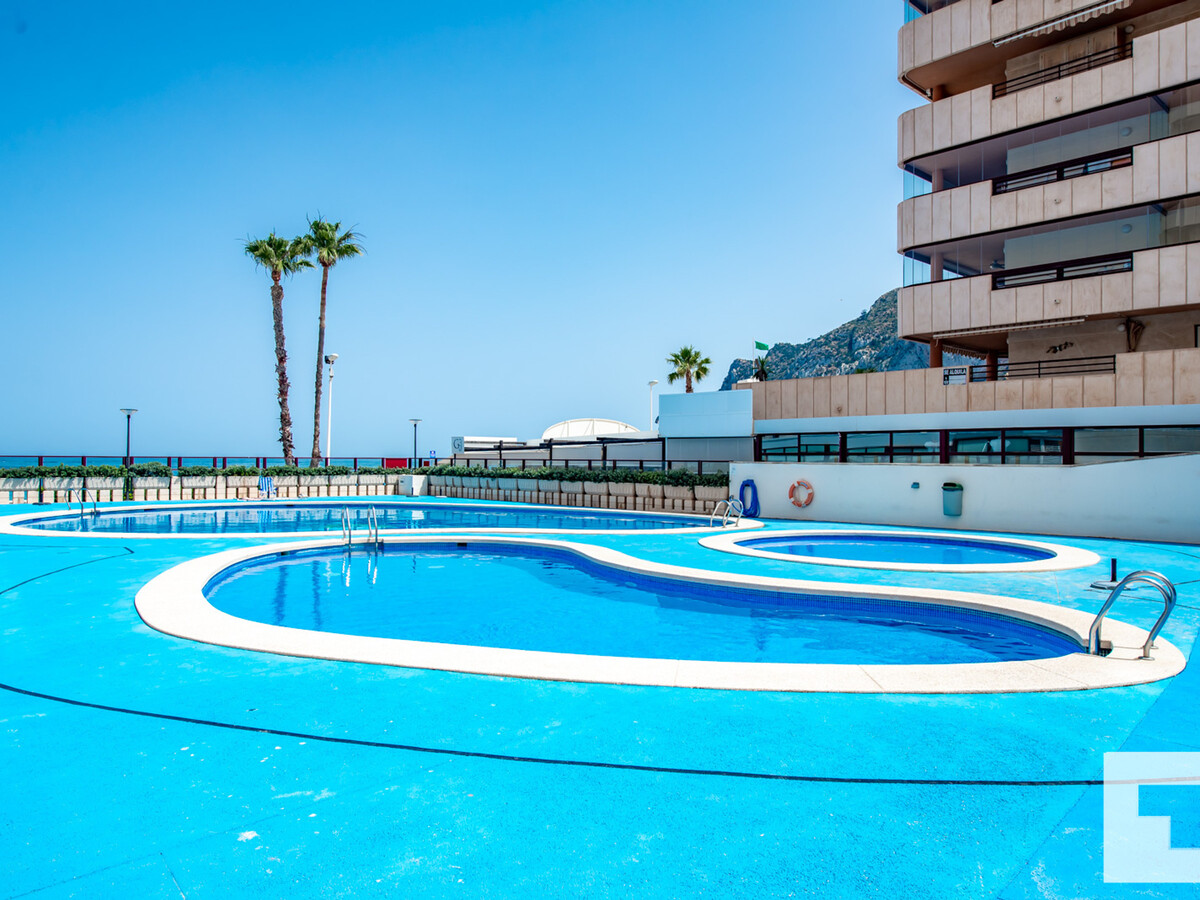 Appartement 2 chambres première ligne plage Calpe - Photo 2